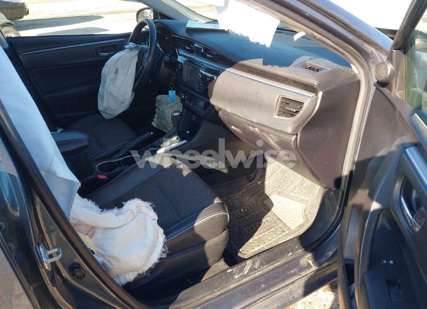 Photo 5 of 2015 Toyota Corolla S PLUS (VIN 2T1BURHE3FC425583)