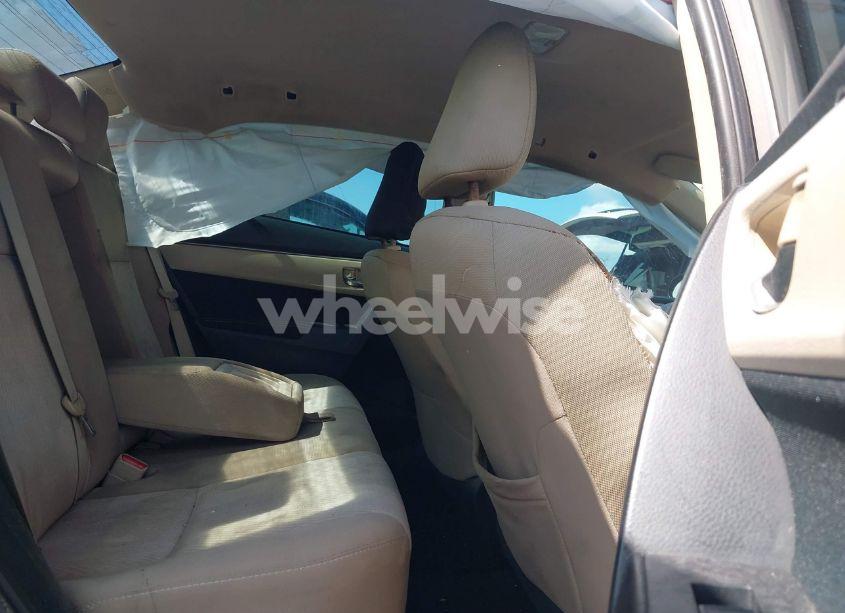 Photo 8 of 2015 Toyota Corolla L/LE/LE PLUS/LE PREMIUM/S/S PLUS/S PREMIUM (VIN 2T1BURHE3FC426541)