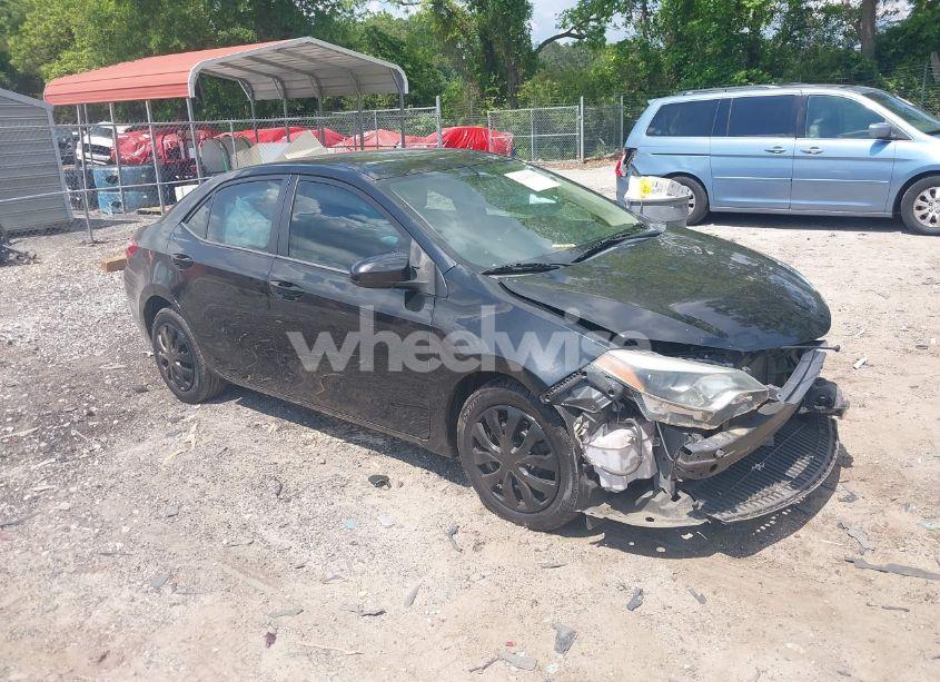 2015 Toyota Corolla LE (VIN 2T1BURHE3FC429603) main photo