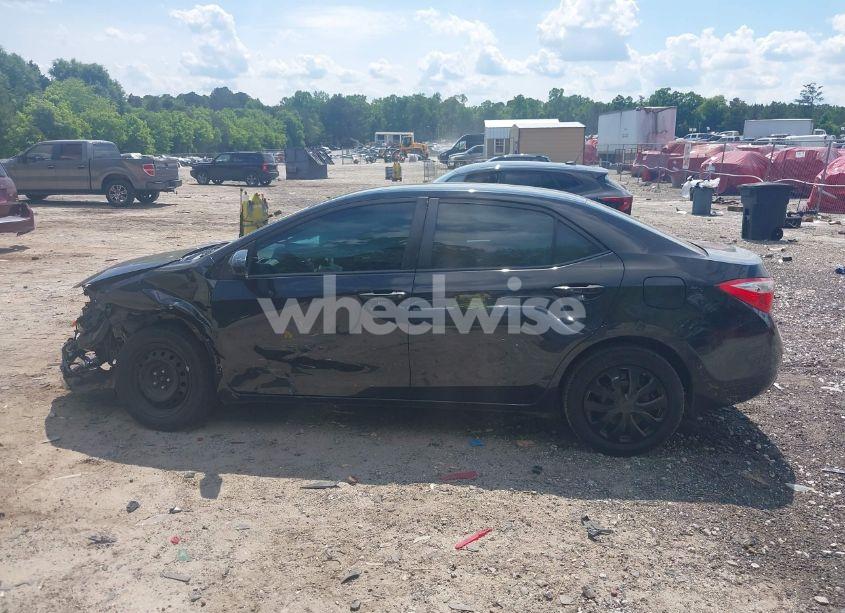 Photo 15 of 2015 Toyota Corolla LE (VIN 2T1BURHE3FC429603)