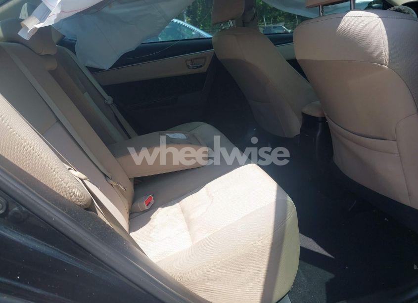 Photo 8 of 2015 Toyota Corolla LE (VIN 2T1BURHE3FC429603)