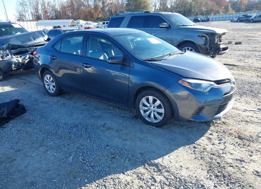 2015 Toyota Corolla LE (VIN 2T1BURHE3FC448443) main photo