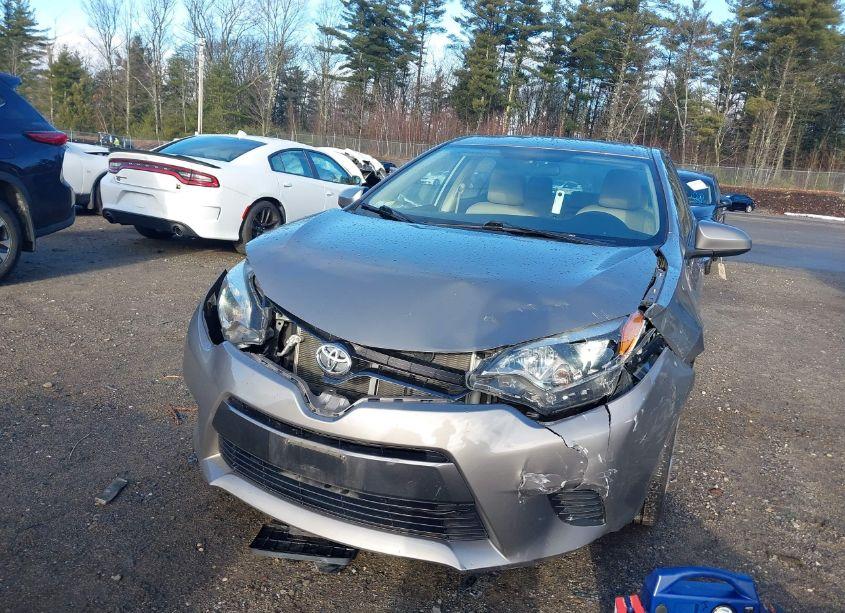 Photo 6 of 2015 Toyota Corolla LE (VIN 2T1BURHE3FC448538)