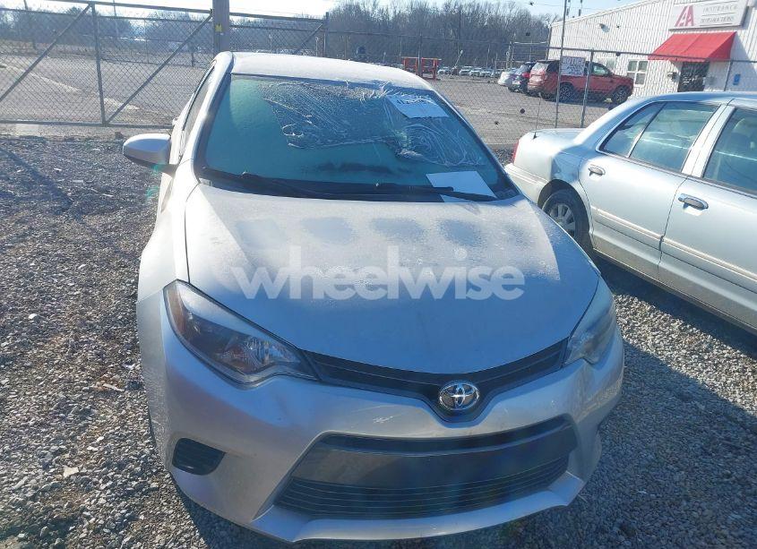 Photo 12 of 2015 Toyota Corolla LE (VIN 2T1BURHE3FC451830)