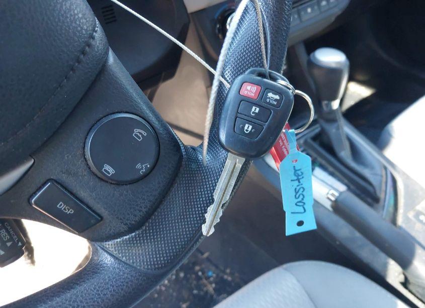 Photo 11 of 2015 Toyota Corolla LE (VIN 2T1BURHE3FC459426)