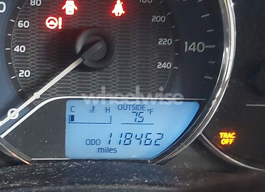 Photo 15 of 2015 Toyota Corolla LE (VIN 2T1BURHE3FC462035)