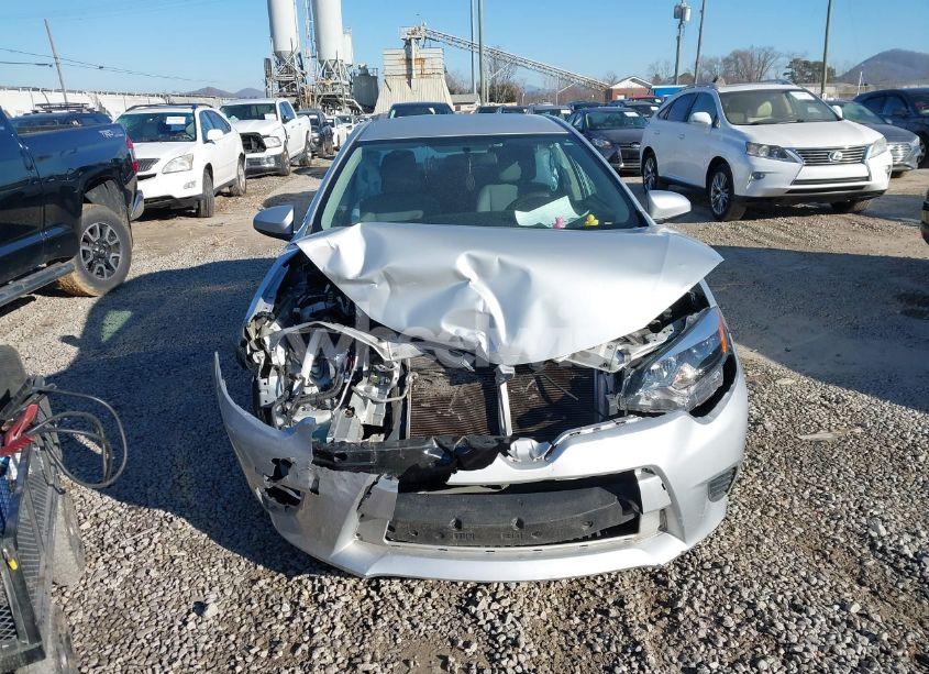 Photo 12 of 2015 Toyota Corolla L (VIN 2T1BURHE3FC477022)