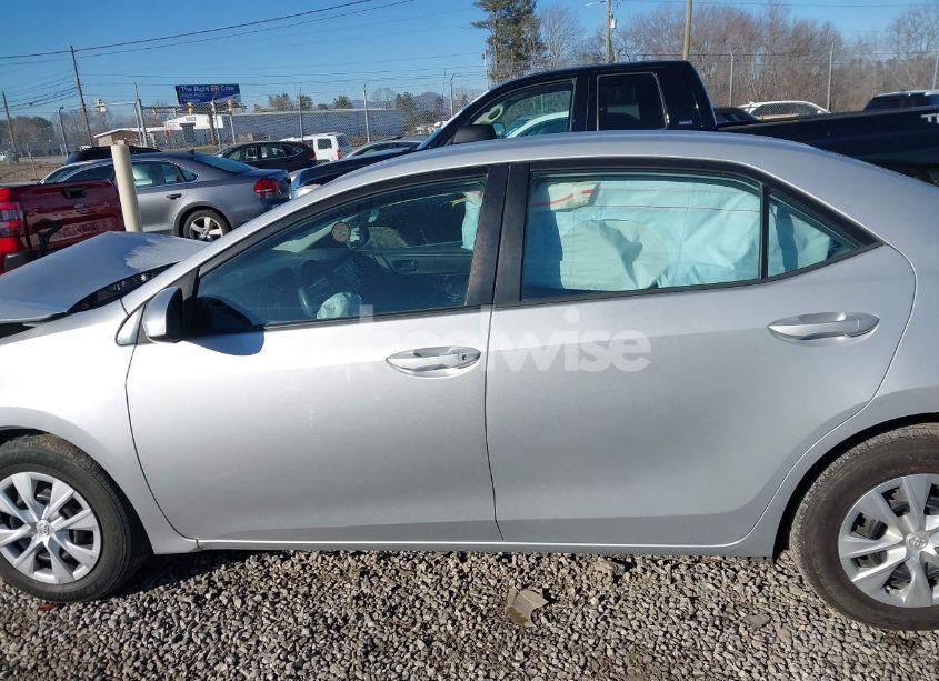 Photo 14 of 2015 Toyota Corolla L (VIN 2T1BURHE3FC477022)