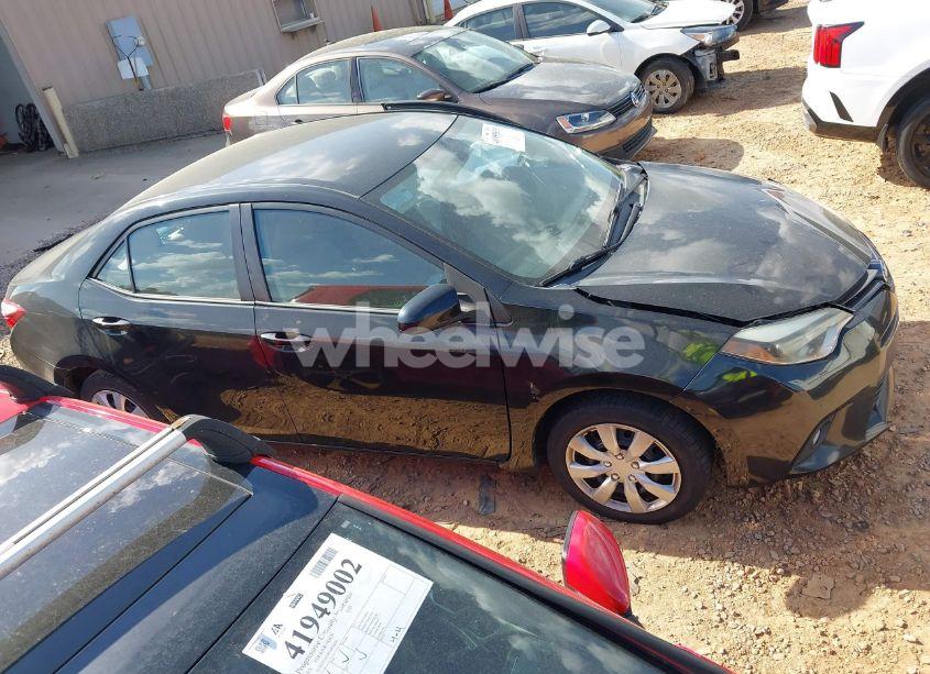 Photo 13 of 2016 Toyota Corolla LE (VIN 2T1BURHE3GC493206)