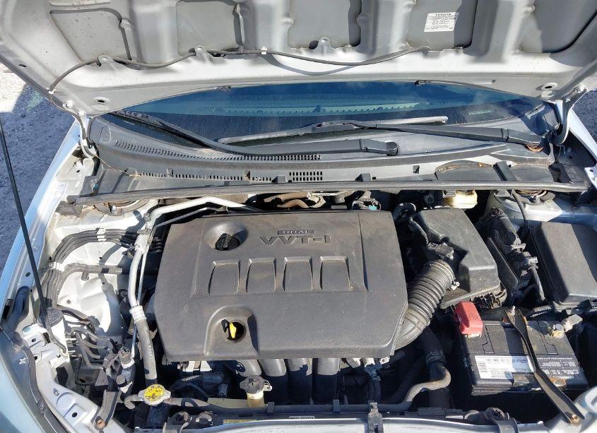 Photo 10 of 2016 Toyota Corolla LE (VIN 2T1BURHE3GC495392)