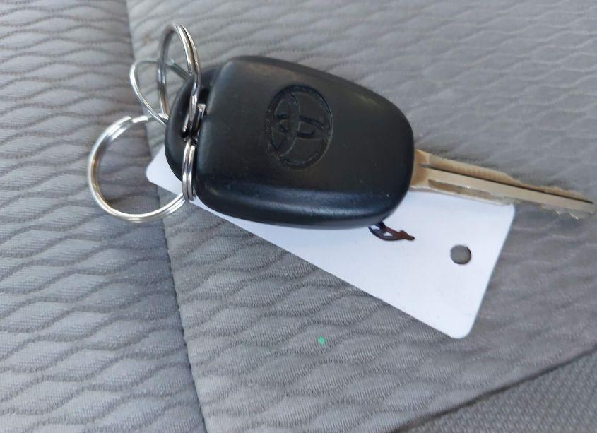 Photo 11 of 2016 Toyota Corolla LE (VIN 2T1BURHE3GC495392)