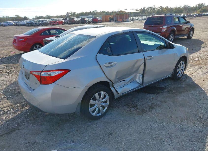 Photo 4 of 2016 Toyota Corolla LE (VIN 2T1BURHE3GC495392)