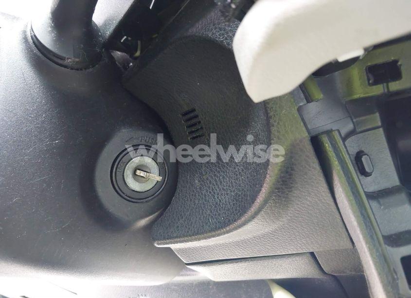 Photo 11 of 2016 Toyota Corolla LE (VIN 2T1BURHE3GC499443)