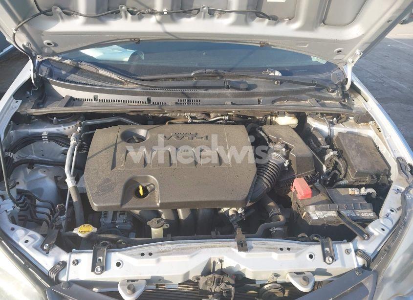 Photo 10 of 2016 Toyota Corolla LE (VIN 2T1BURHE3GC512174)