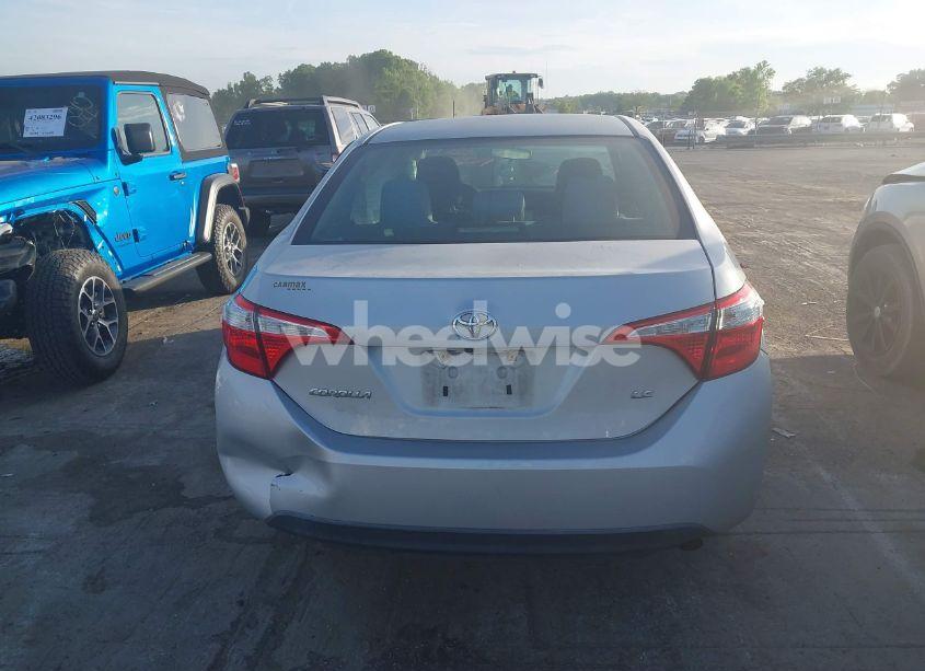 Photo 15 of 2016 Toyota Corolla LE (VIN 2T1BURHE3GC512174)