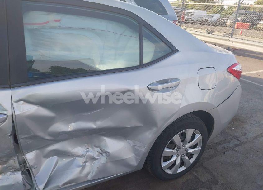 Photo 16 of 2016 Toyota Corolla LE (VIN 2T1BURHE3GC512174)