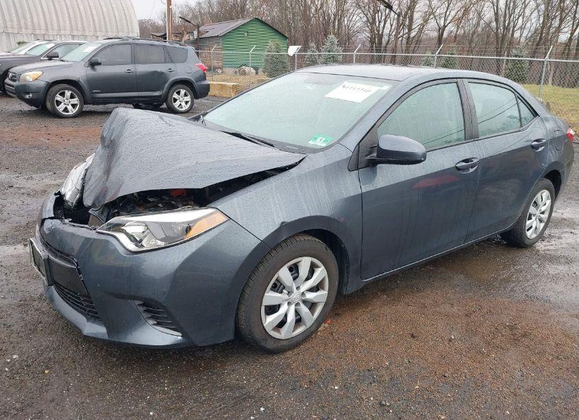 Photo 2 of 2016 Toyota Corolla LE (VIN 2T1BURHE3GC524714)