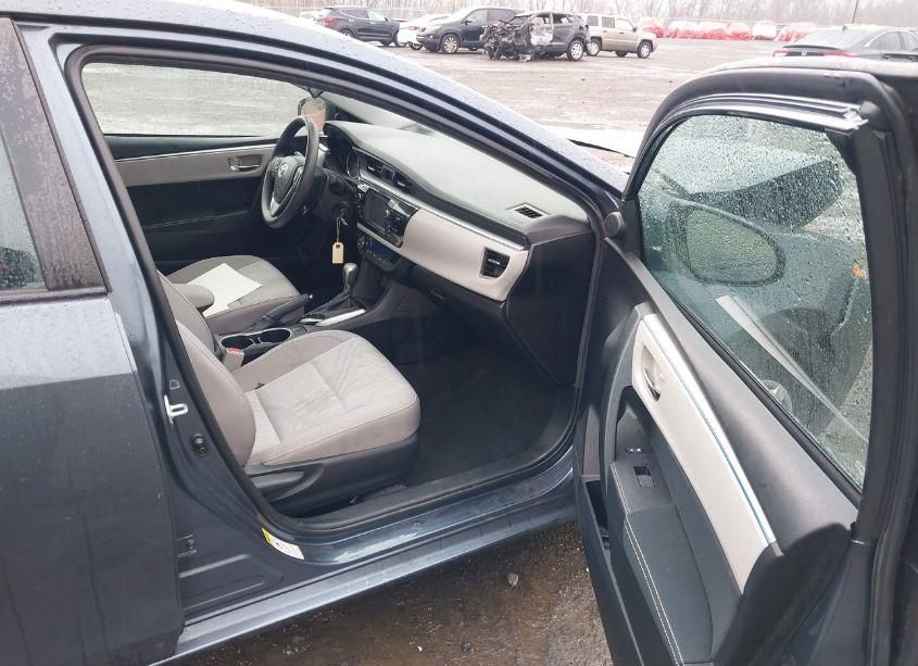 Photo 5 of 2016 Toyota Corolla LE (VIN 2T1BURHE3GC524714)