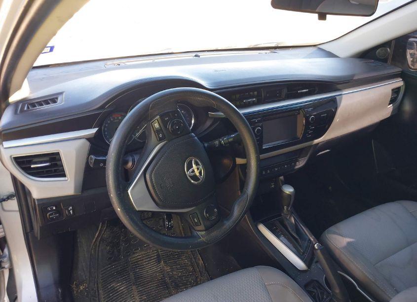 Photo 18 of 2016 Toyota Corolla LE (VIN 2T1BURHE3GC558037)