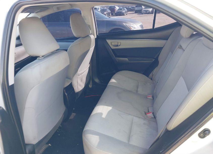 Photo 19 of 2016 Toyota Corolla LE (VIN 2T1BURHE3GC558037)