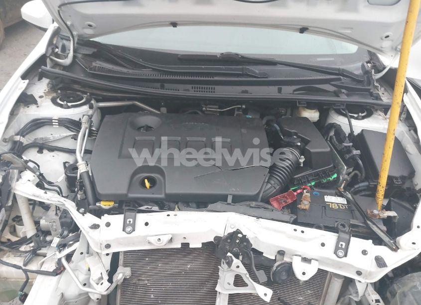 Photo 10 of 2016 Toyota Corolla LE (VIN 2T1BURHE3GC565358)