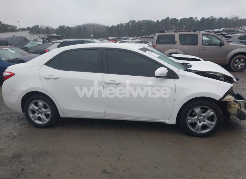 Photo 14 of 2016 Toyota Corolla LE (VIN 2T1BURHE3GC565358)