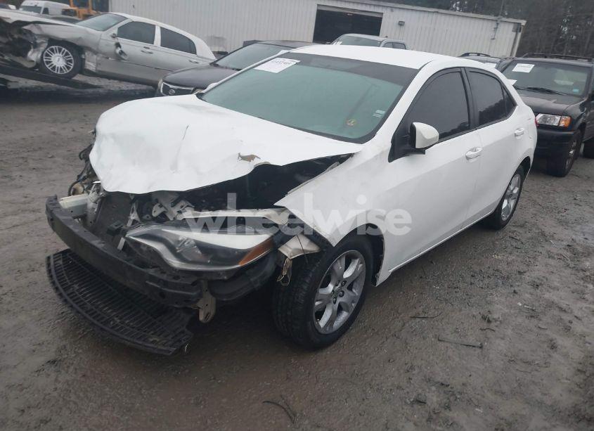 Photo 2 of 2016 Toyota Corolla LE (VIN 2T1BURHE3GC565358)