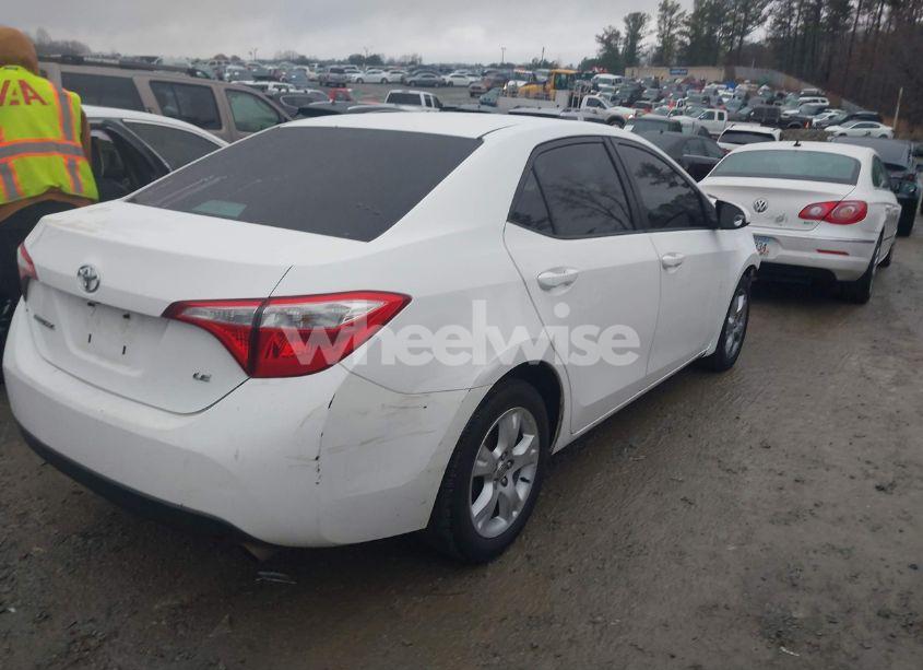 Photo 4 of 2016 Toyota Corolla LE (VIN 2T1BURHE3GC565358)