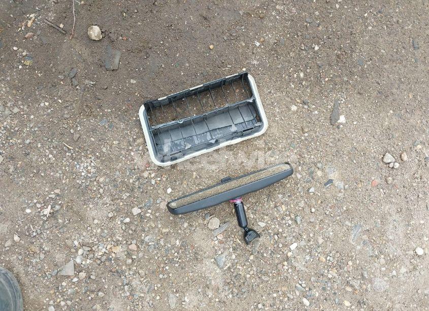 Photo 12 of 2016 Toyota Corolla LE (VIN 2T1BURHE3GC566249)