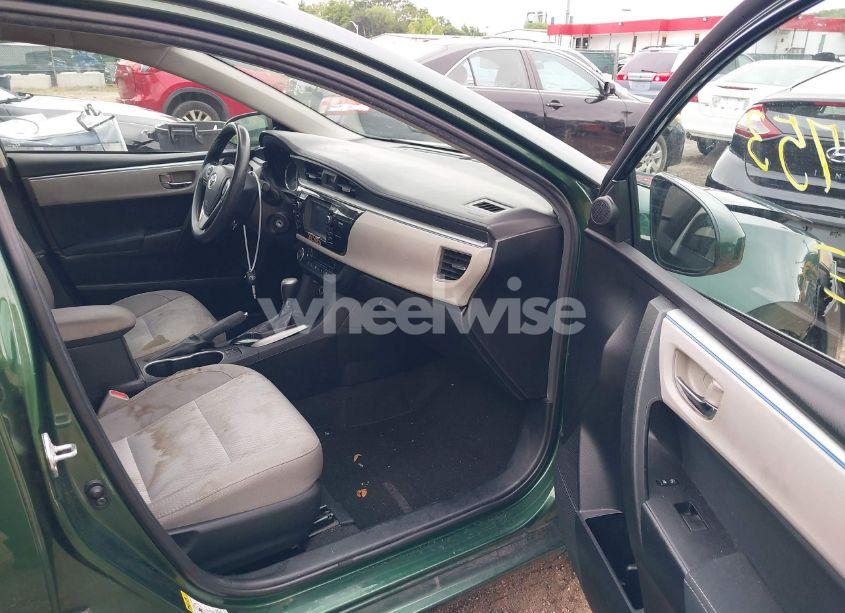 Photo 5 of 2016 Toyota Corolla LE (VIN 2T1BURHE3GC566249)