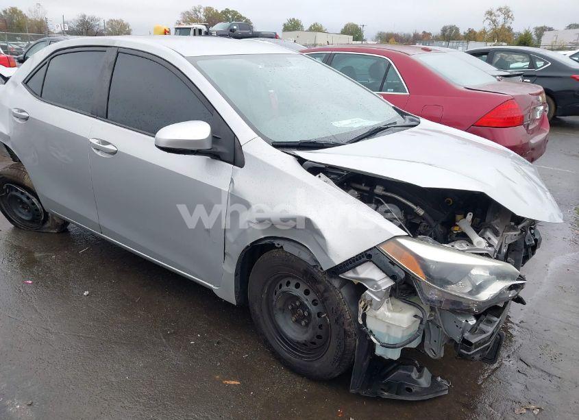 2016 Toyota Corolla L (VIN 2T1BURHE3GC572021) main photo