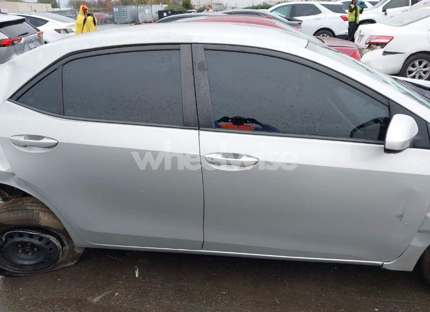 Photo 13 of 2016 Toyota Corolla L (VIN 2T1BURHE3GC572021)