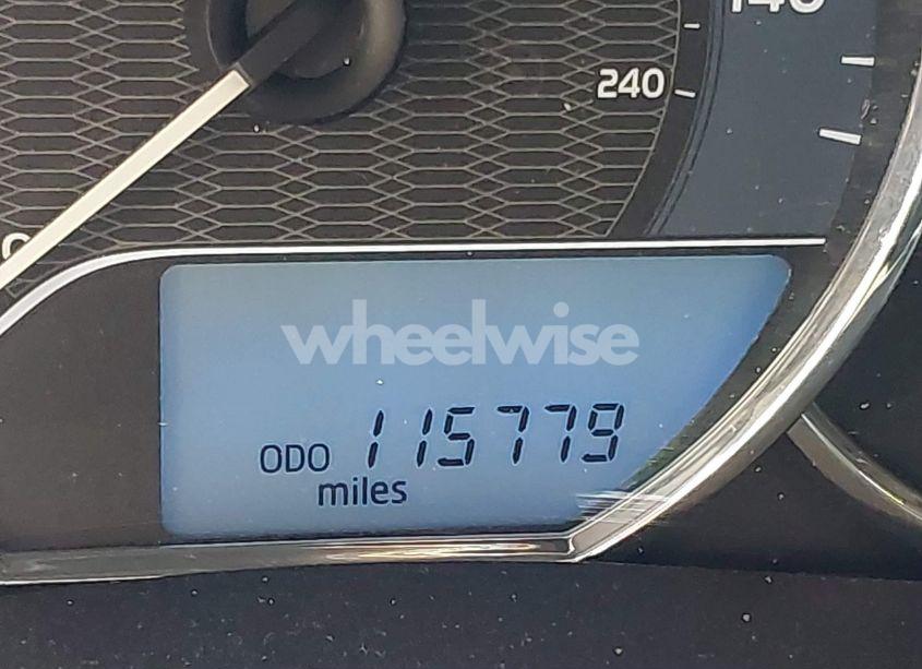 Photo 15 of 2016 Toyota Corolla LE (VIN 2T1BURHE3GC597243)