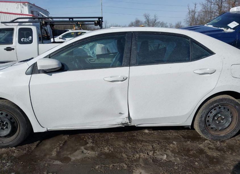 Photo 14 of 2016 Toyota Corolla LE (VIN 2T1BURHE3GC612405)