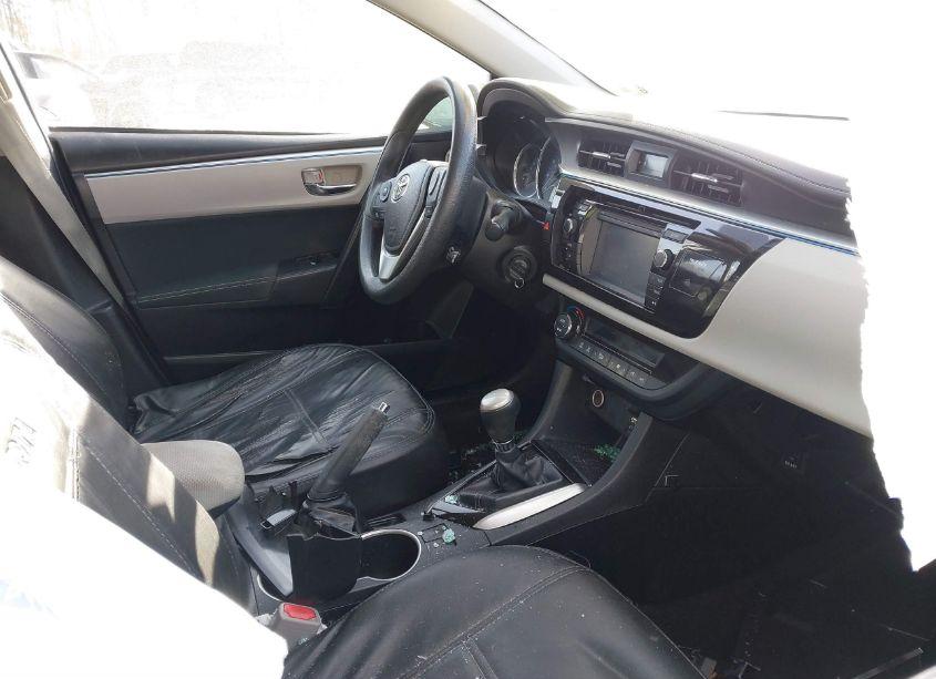 Photo 5 of 2016 Toyota Corolla LE (VIN 2T1BURHE3GC612405)