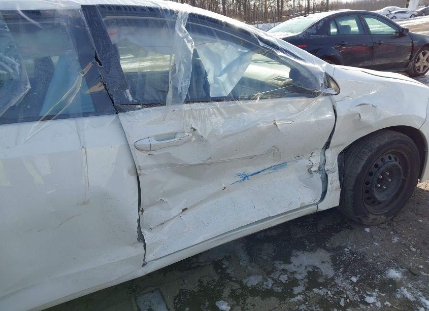 Photo 6 of 2016 Toyota Corolla LE (VIN 2T1BURHE3GC612405)