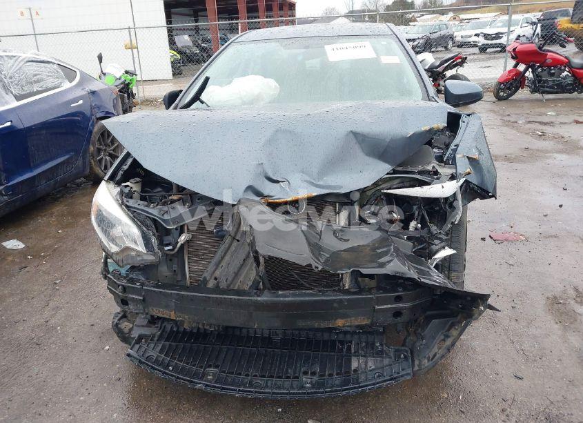 Photo 13 of 2016 Toyota Corolla LE (VIN 2T1BURHE3GC617068)