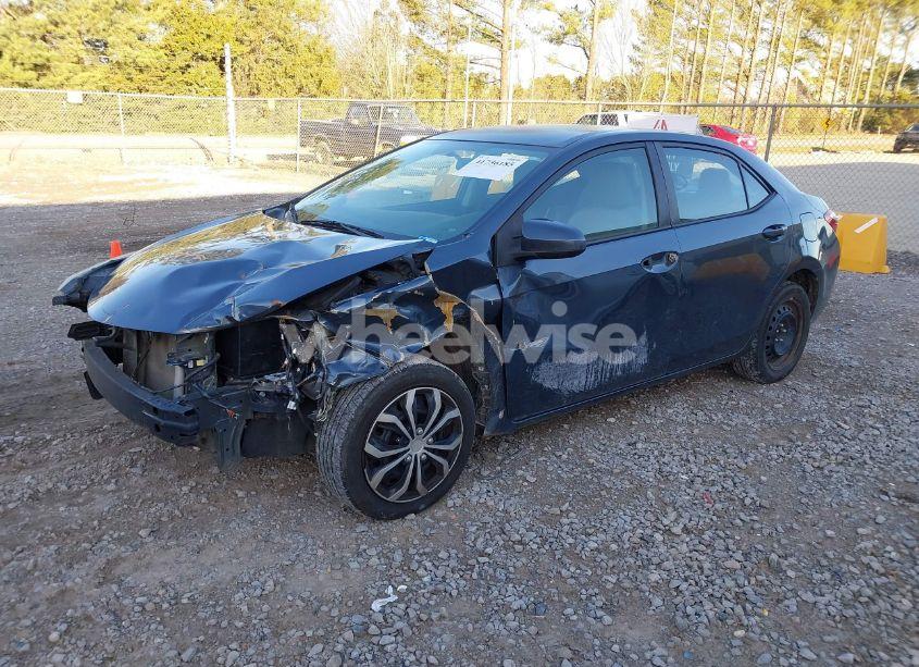 Photo 2 of 2016 Toyota Corolla LE (VIN 2T1BURHE3GC619807)