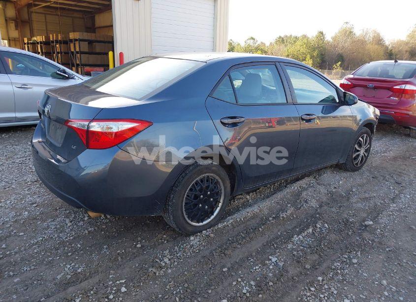 Photo 4 of 2016 Toyota Corolla LE (VIN 2T1BURHE3GC619807)