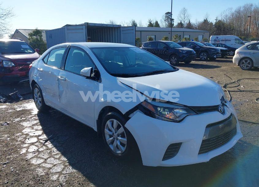 2016 Toyota Corolla LE (VIN 2T1BURHE3GC621699) main photo