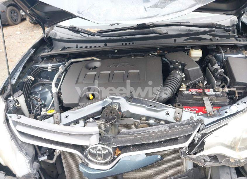 Photo 10 of 2016 Toyota Corolla LE (VIN 2T1BURHE3GC624375)