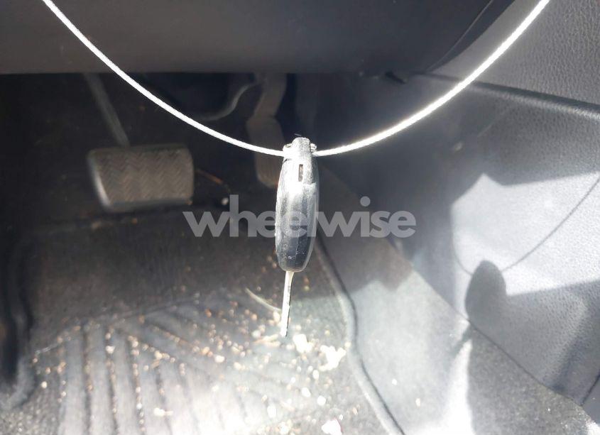 Photo 11 of 2016 Toyota Corolla LE (VIN 2T1BURHE3GC624375)