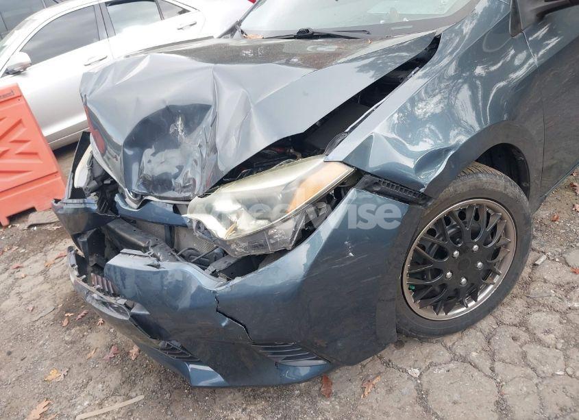 Photo 18 of 2016 Toyota Corolla LE (VIN 2T1BURHE3GC624375)