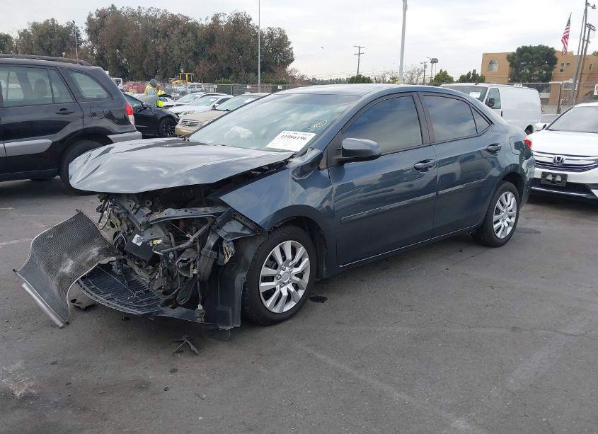 Photo 2 of 2016 Toyota Corolla LE (VIN 2T1BURHE3GC641371)