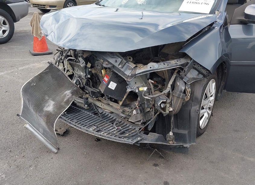 Photo 6 of 2016 Toyota Corolla LE (VIN 2T1BURHE3GC641371)