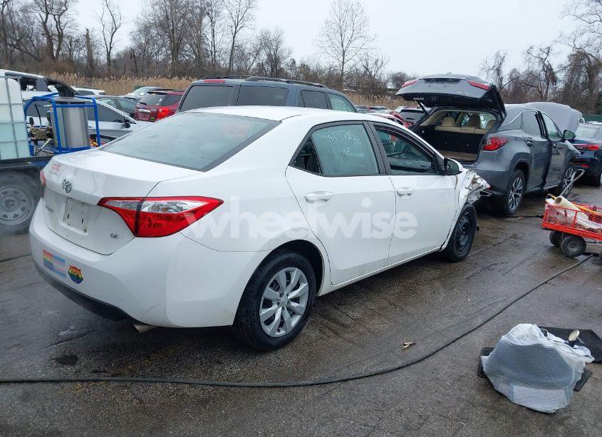 Photo 4 of 2016 Toyota Corolla LE (VIN 2T1BURHE3GC651950)