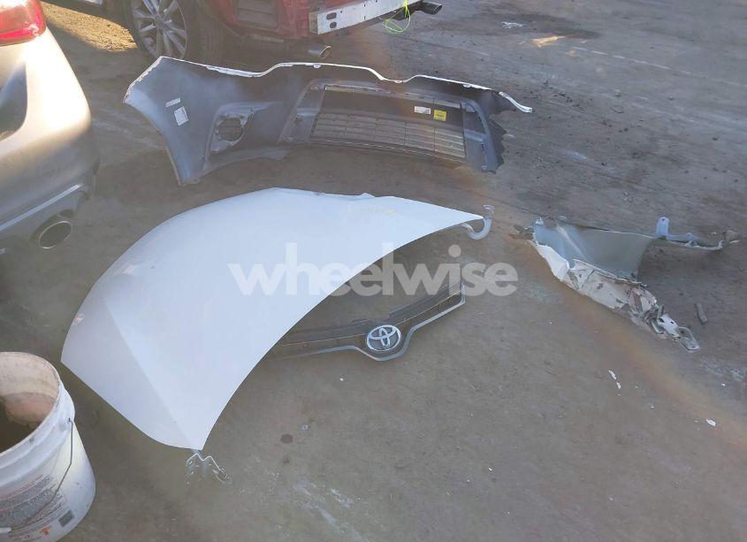 Photo 12 of 2016 Toyota Corolla LE (VIN 2T1BURHE3GC668666)