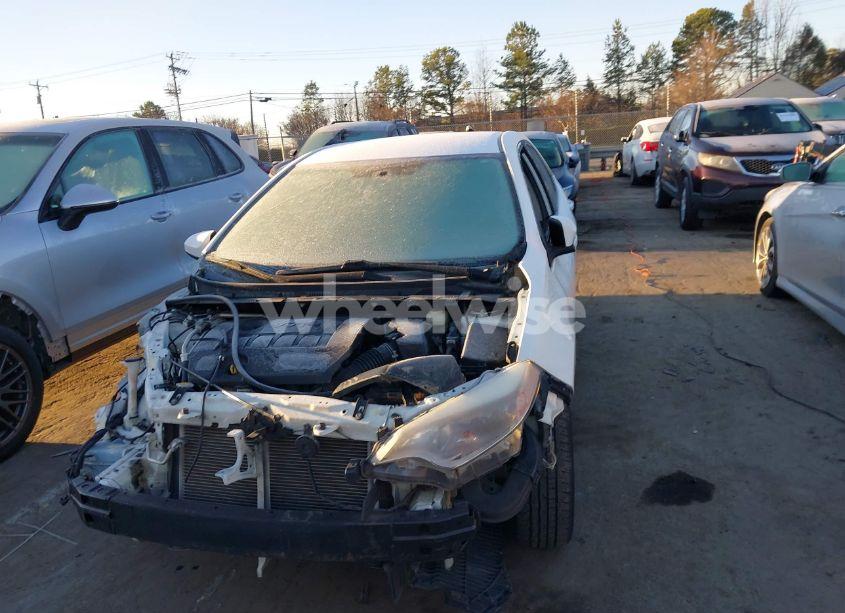 Photo 13 of 2016 Toyota Corolla LE (VIN 2T1BURHE3GC668666)