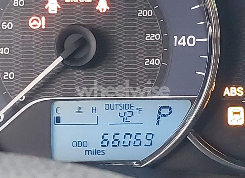 Photo 15 of 2016 Toyota Corolla LE (VIN 2T1BURHE3GC668814)