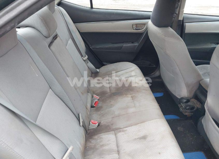 Photo 8 of 2016 Toyota Corolla LE (VIN 2T1BURHE3GC669297)